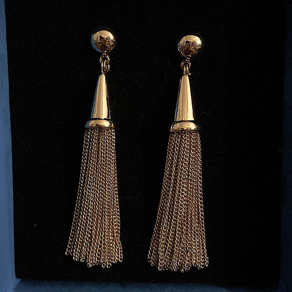 INSTYLE BALL & TASSEL SILVER EARRINGS